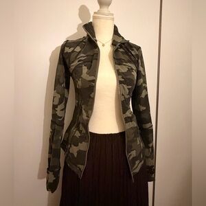 lululemon athletica Green Camouflage Define Jacket
